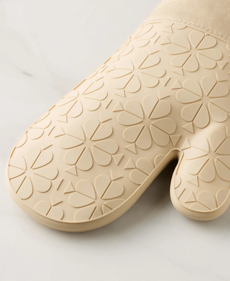 kate Spade new york Flower Soft Silicone Oven Mitt Set, 7" x 13"