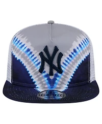 New Era Men's New York Yankees Tie-Dye Golfer Trucker Adjustable Hat
