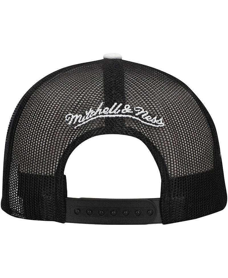 Mitchell & Ness Men's Black Brooklyn Nets Roper Trucker Snapback Hat