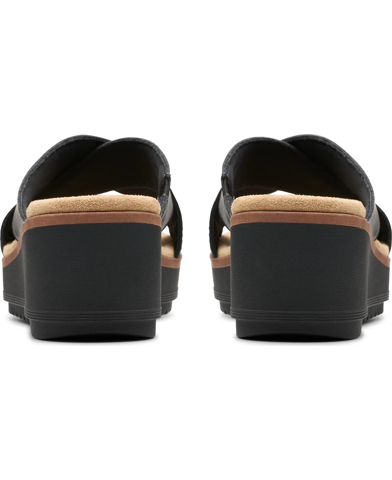 Clarks Collection Women's Wrenly Ivy Wedge Sandals