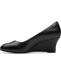 Clarks Women's Collection Olivette Cultured Pearl Pumps