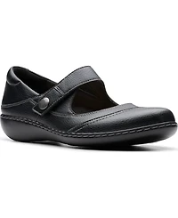 Clarks Women's Collection Ashland Elayne Closed Toe Shoes