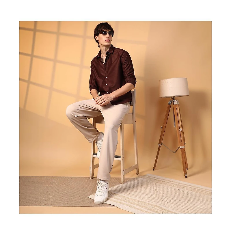 Campus Sutra Men's Chocolate Brown Solid Honeycomb Shirt