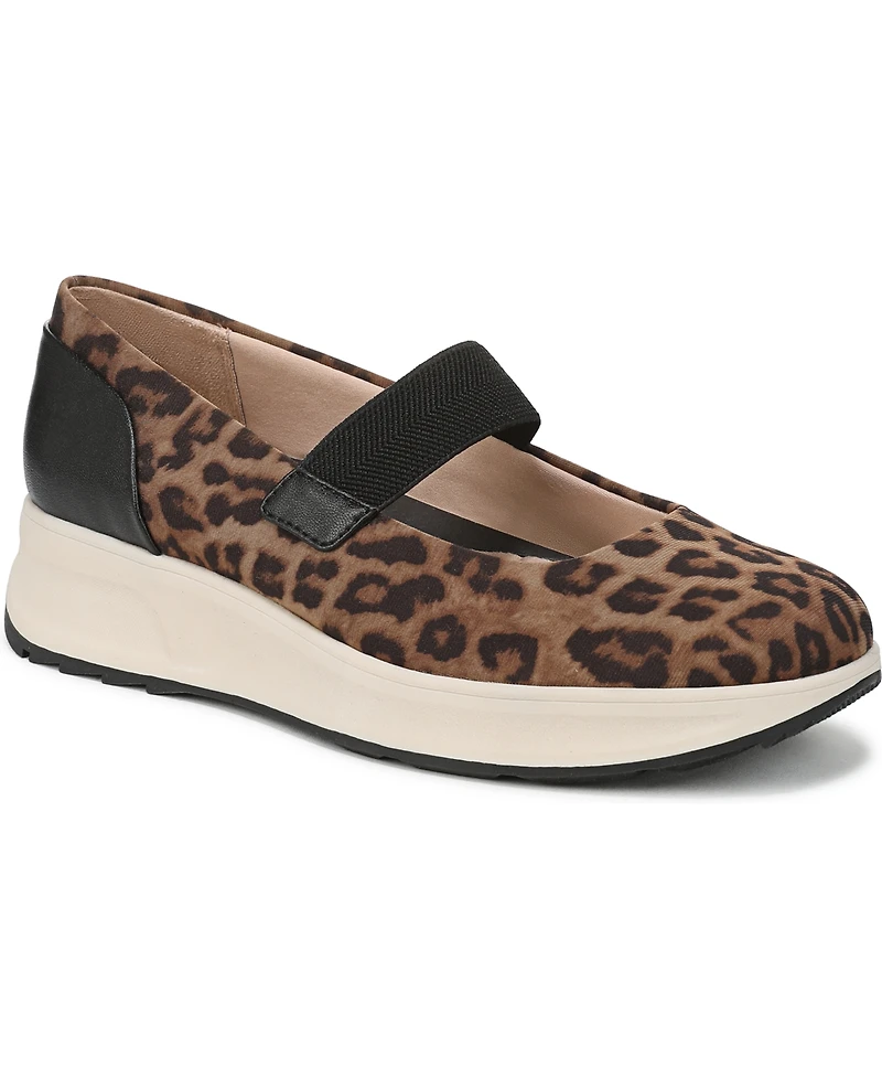 LifeStride Women's Reflection Round Toe Mary Jane Sneakers