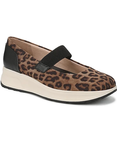 LifeStride Women's Reflection Round Toe Mary Jane Sneakers