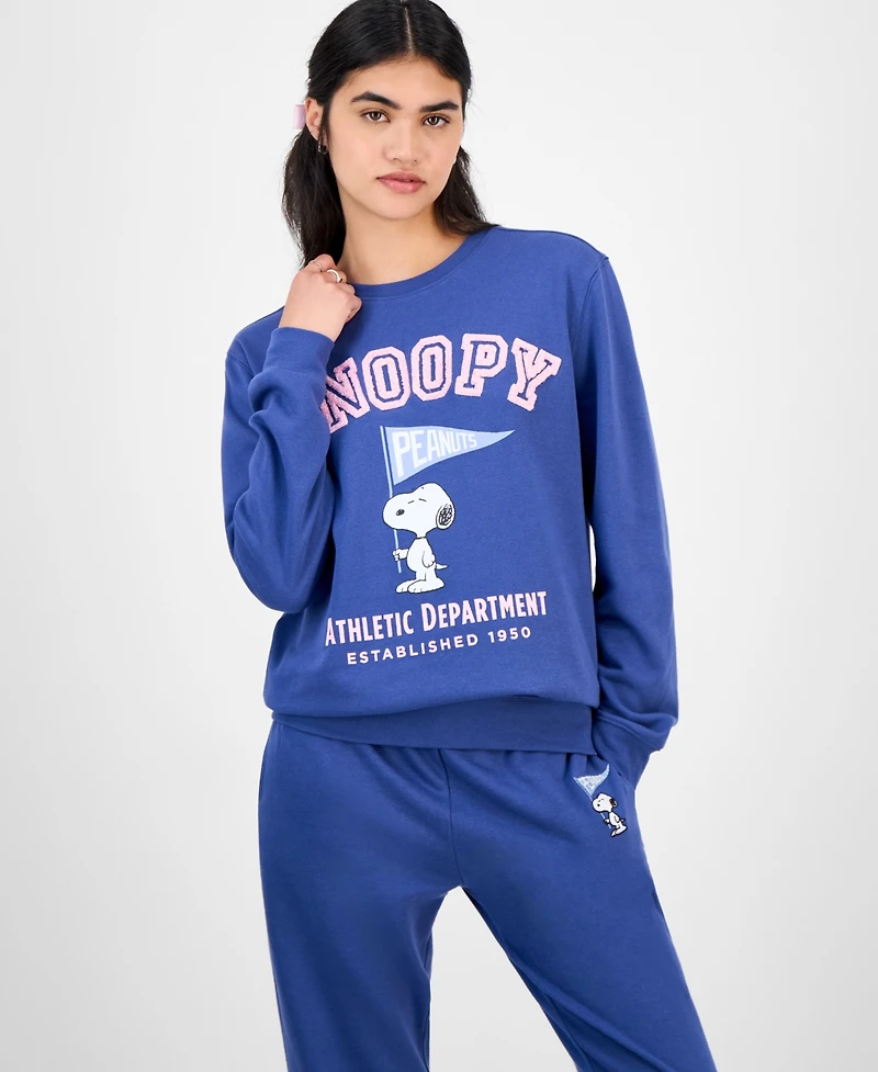 Love Tribe Juniors' Sporty Snoopy Crewneck Sweatshirt