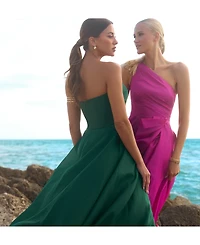Xscape Petite Sleeveless Organza Ball Gown