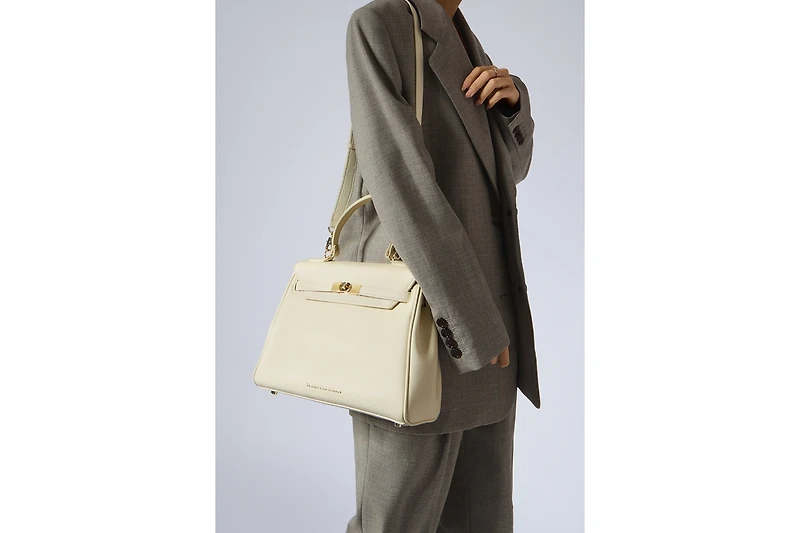 Victoria Handbag with Gold Hardware Hyde