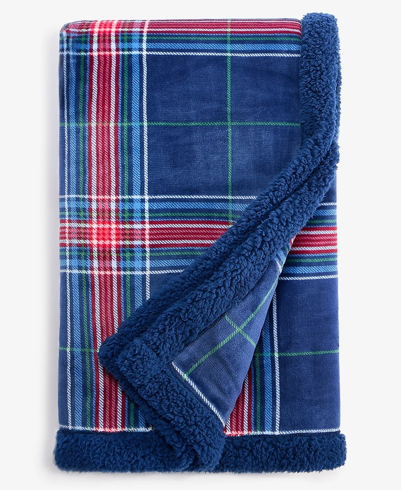 Holiday Lane Cozy Plush Throw, 50" x 60", Exclusively for Macy's