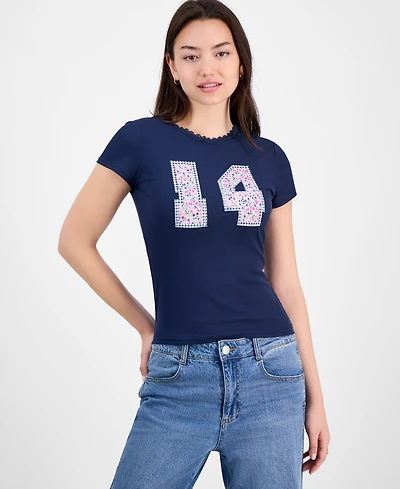 Just Polly Juniors' Applique Picot-Trim T-Shirt