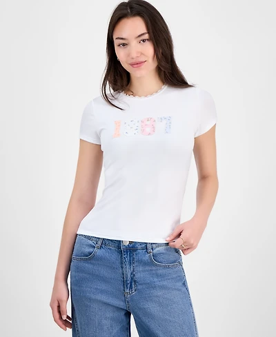Just Polly Juniors' Applique Picot-Trim T-Shirt