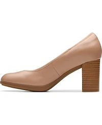 Clarks Women's Bayla Carly Slip-On Pumps