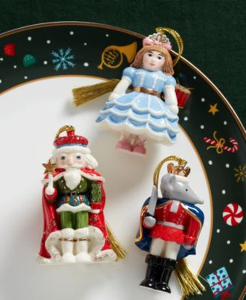Lenox Nutcracker Holiday Dinnerware Collection