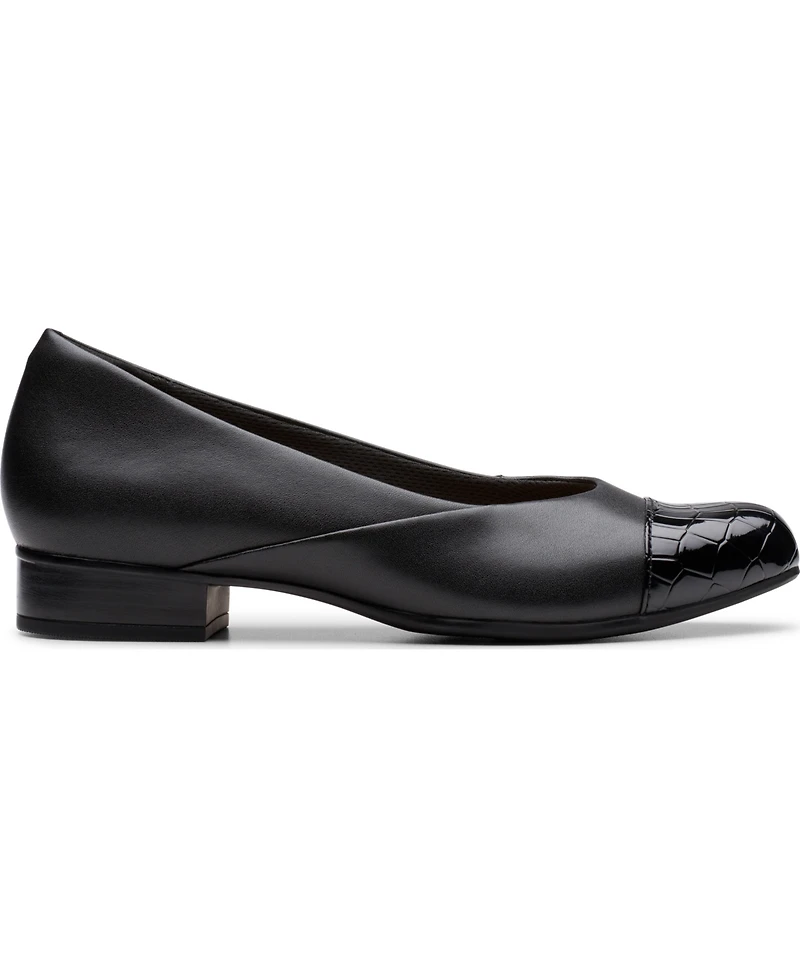 Clarks Women's Jazmynn Gem Round Toe Flats