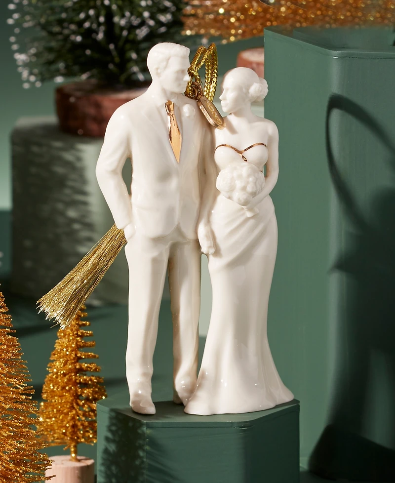 Lenox 2025 Bride & Groom Ornament