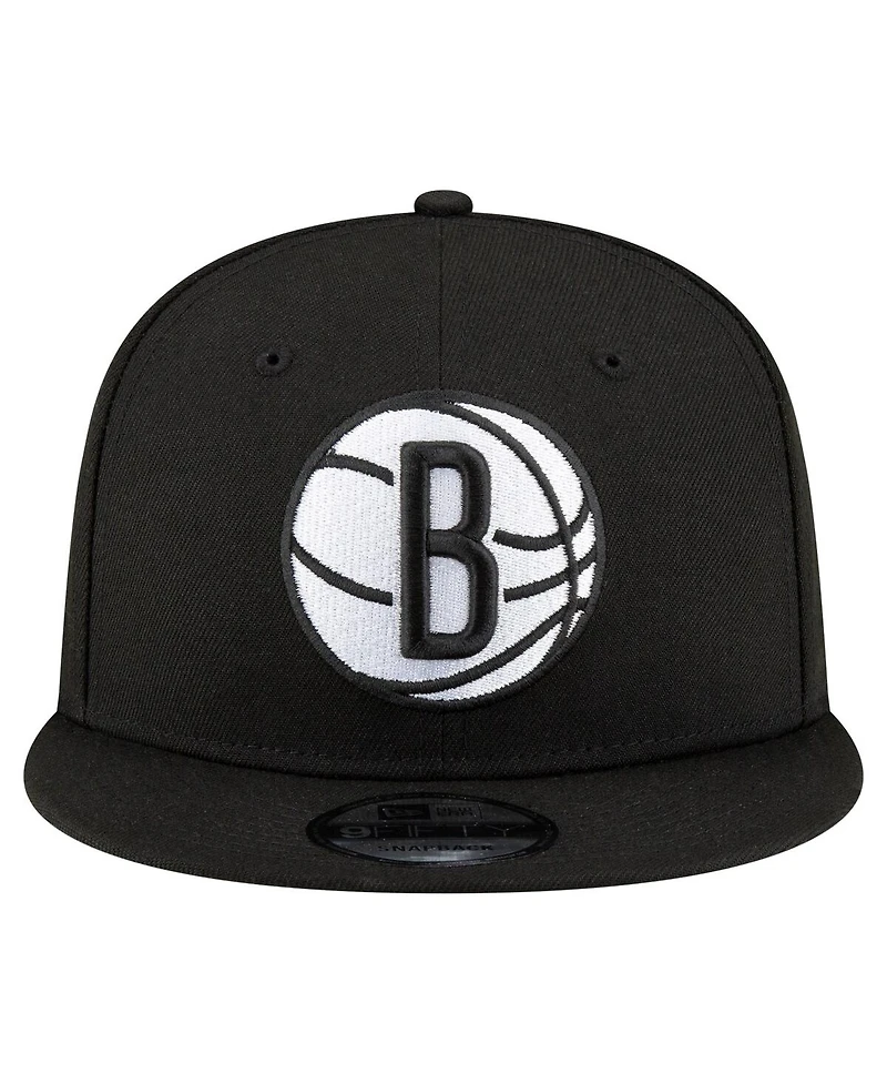 New Era Men's Black Brooklyn Nets 9FIFTY Snapback Hat