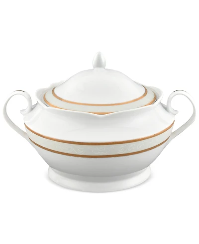Lorren Home Trends Amelia Porcelain Tureen with Lid