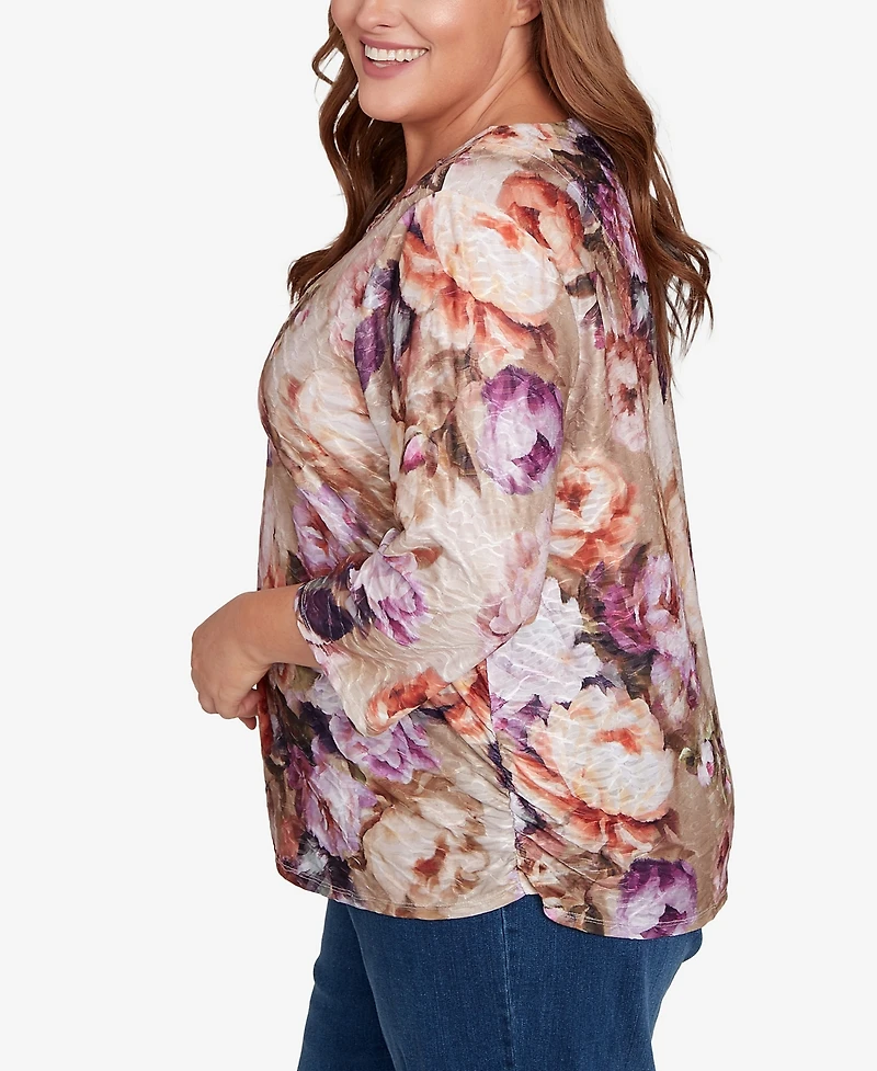 Alfred Dunner Plus Classic Textured Floral Ruched Sides Crew Neck Top