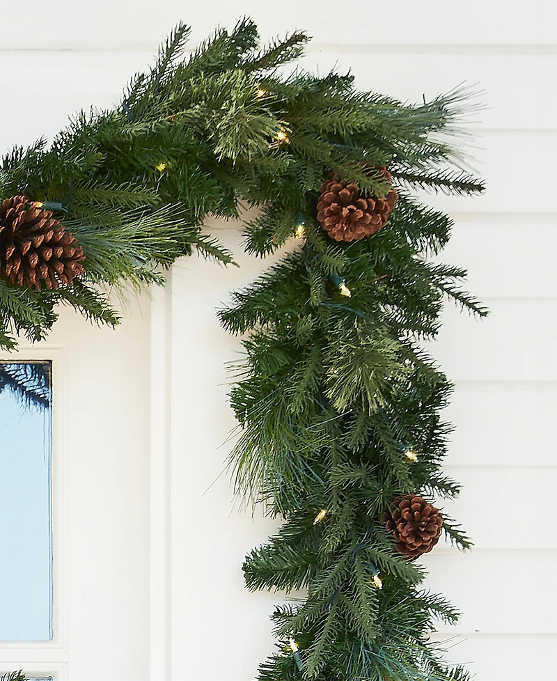 Balsam Hill ft Mixed Pre-Lit Garland