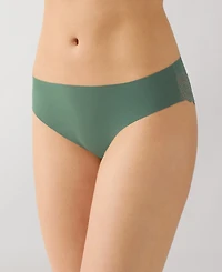 b.tempt'd by Wacoal Women's b.bare Cheeky Hipster Underwear 976367