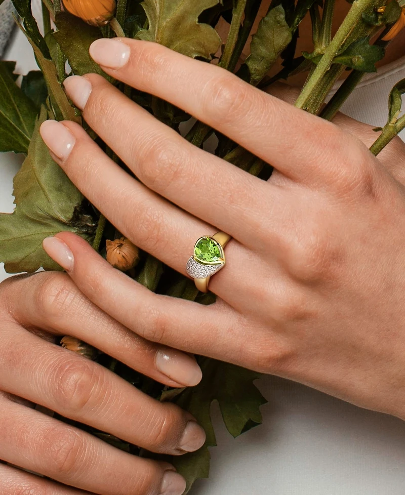 Peridot (1-5/8 ct. t.w.) & Diamond (1/6ct Heart Ring 10k Yellow Gold