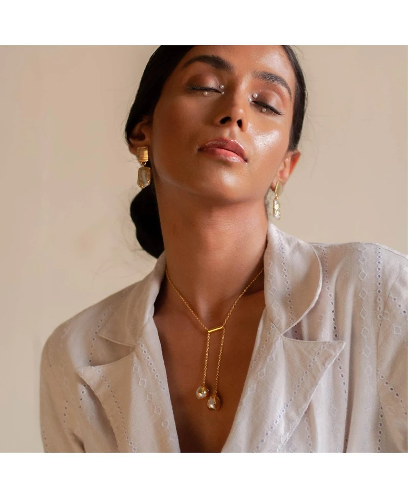 Dhwani Bansal Boond Pendant (Wg)