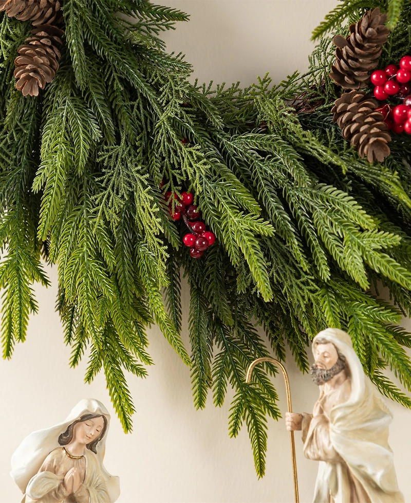 Glitzhome 24" Polyethylene Christmas Dripping Wreath