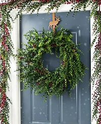 Glitzhome 28" Polyethylene Christmas Dripping Eucalyptus Wreath with Berries