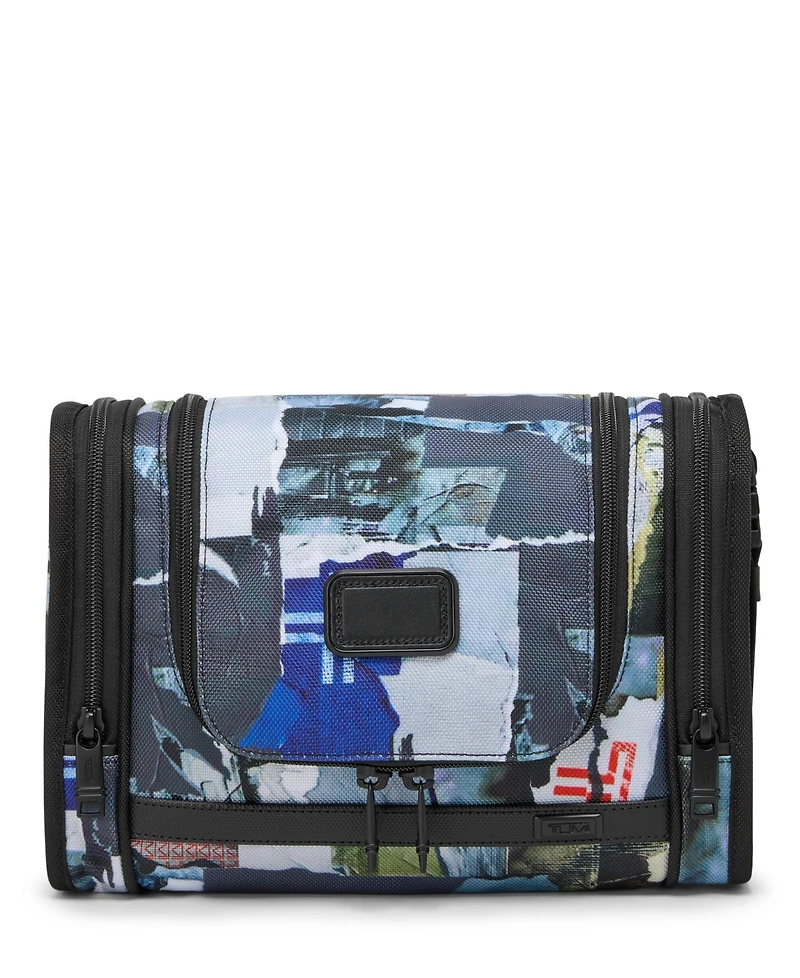 Tumi Alpha 3 11.75" Hanging Travel Kit