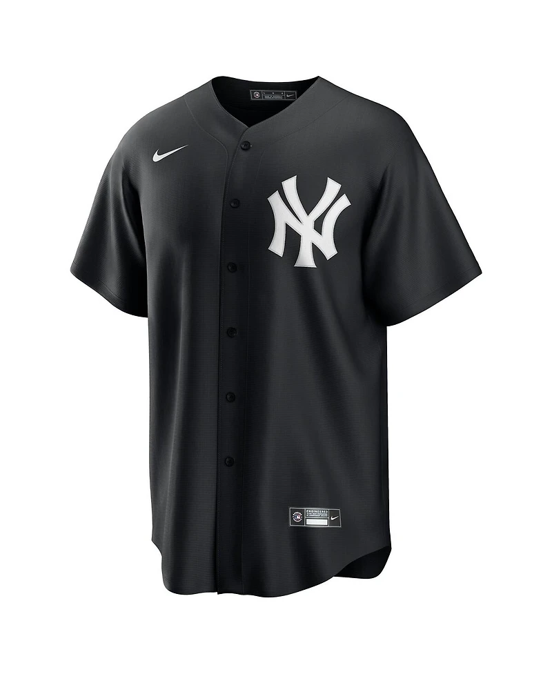 Nike Men's Jazz Chisholm Jr. Black New York Yankees Lights Out Replica Player Jersey