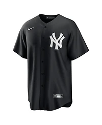Nike Men's Jazz Chisholm Jr. Black New York Yankees Lights Out Replica Player Jersey