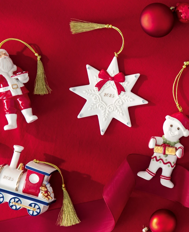 Villeroy & Boch 2025 Christmas Classics Annual Star Ornament