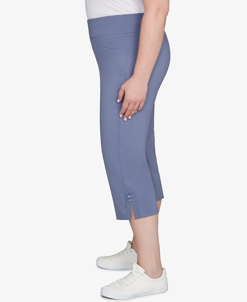 Hearts Of Palm Plus Solid Tech Stretch Capri Pants