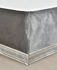 J Queen New York Annabelle Damask 4-Pc. Comforter Set