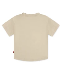 Levi's Big Boys Curved Hem Patch Pocket T-Shirt
