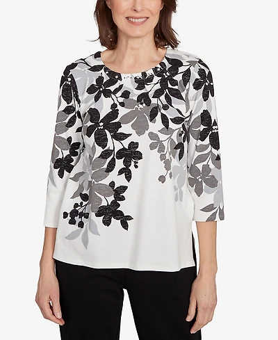 Alfred Dunner Women's Classic Shadow Leaf Three Quarter Sleeve Top