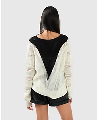 Belle & Bloom Women's This Moment Oversized V-Neck Knit