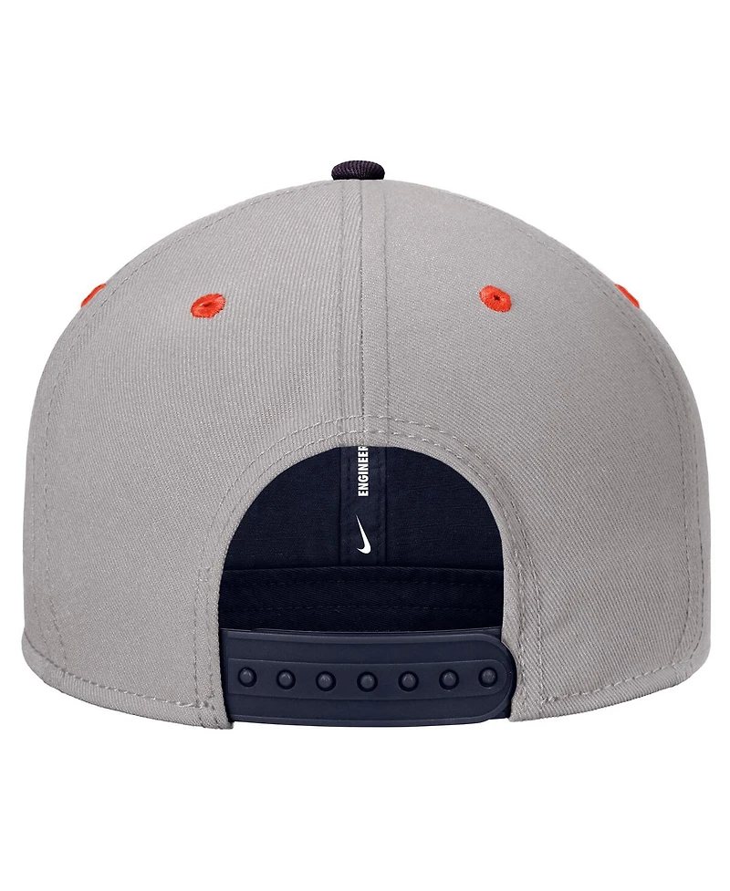 Nike Men's Navy Virginia Cavaliers Vintage Patch Snapback Hat