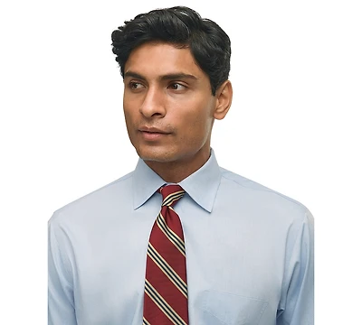 Men's Regular Fit Non-Iron Spread Collar Solid Pinpoint Dress Shirt