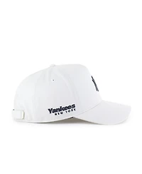 '47 Brand Men's White New York Yankees Foundational Pinch Offside Adjustable Hat
