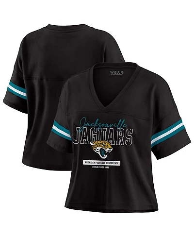 Wear by Erin Andrews Women's Black Jacksonville Jaguars Color Block Boxy Modest Crop V-Neck T-Shirt