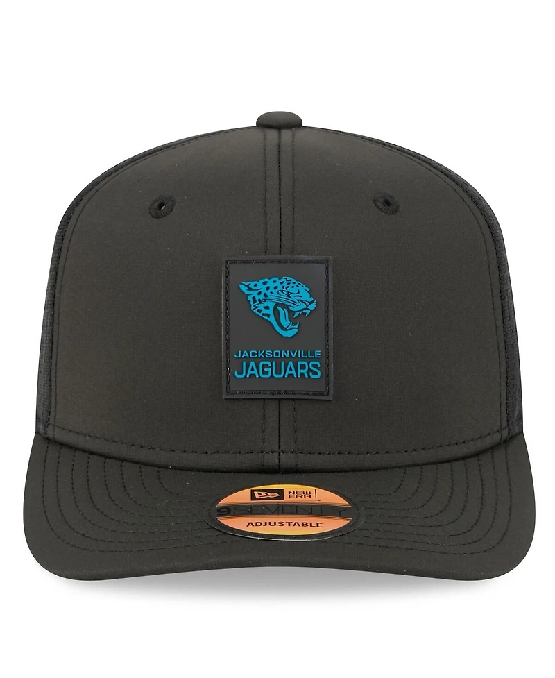New Era Men's Black Jacksonville Jaguars 2025 Sideline 9SEVENTY Trucker Adjustable Hat