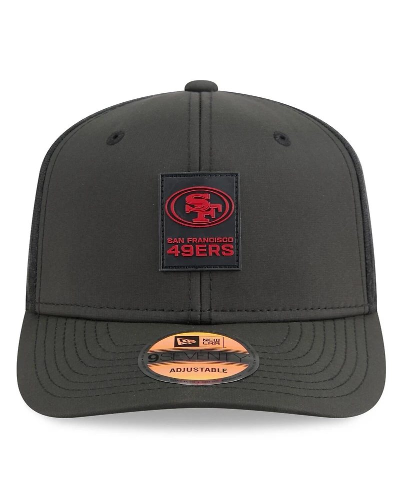 New Era Men's Black San Francisco 49ers 2025 Sideline 9SEVENTY Trucker Adjustable Hat