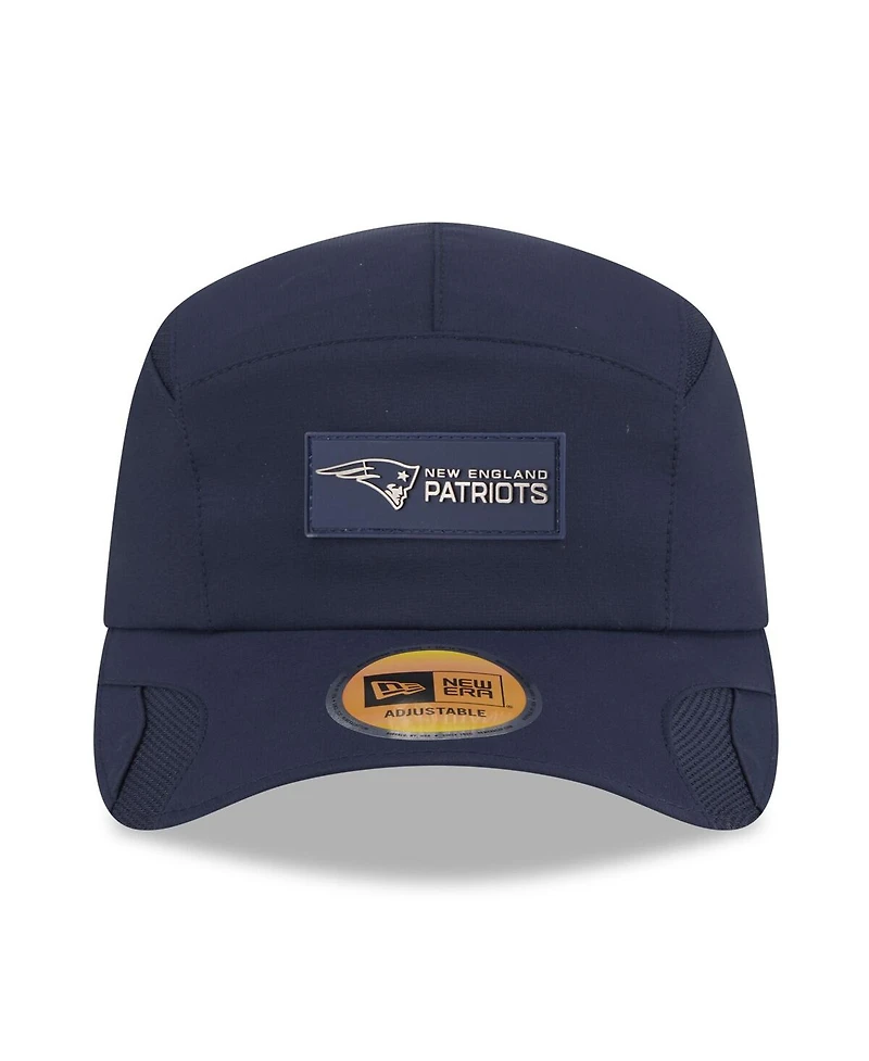 New Era Men's Navy New England Patriots 2025 Sideline Runner Adjustable Hat