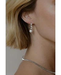 Untamed Petals Serenade Pearl and Crystal Earrings