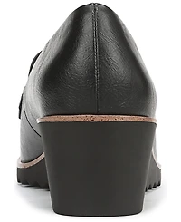 LifeStride Women's Zed 2 Round Toe Loafers