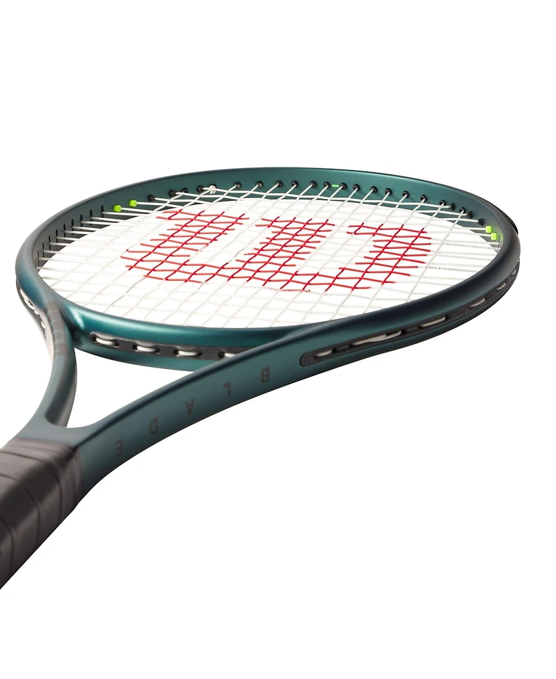 Wilson Blade 104 v9 Unstrung Tennis Racquet