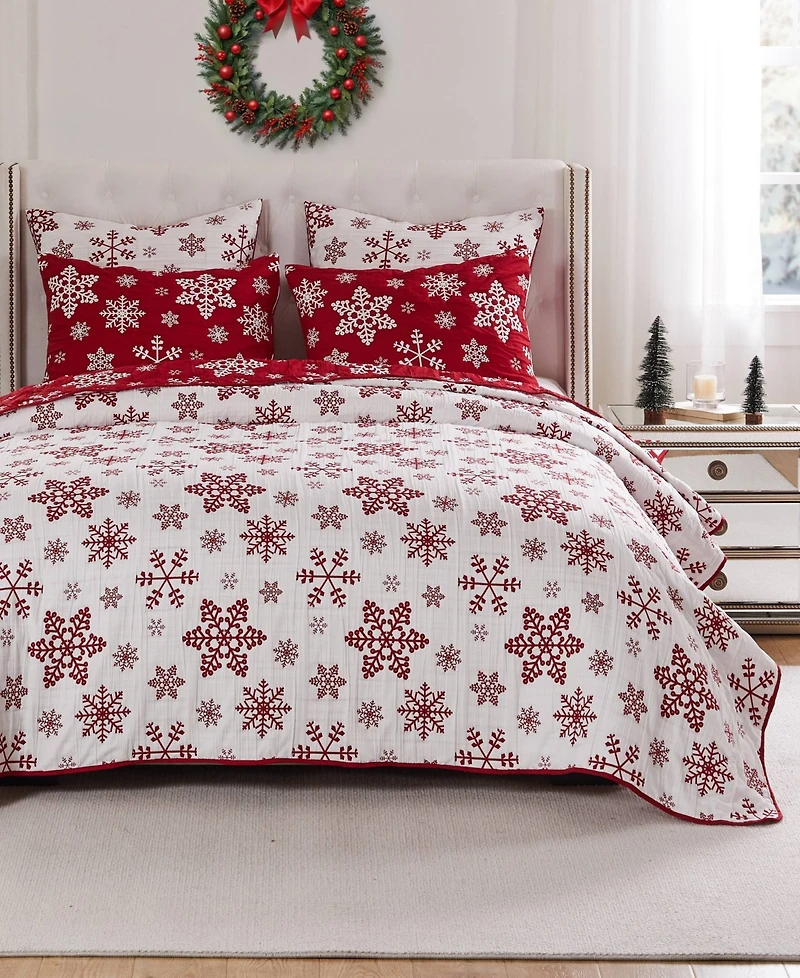 Greenland Home Fashions Snowflakes Holiday Matelasse -Pc. Coverlet Set