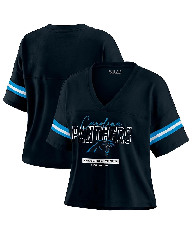 Wear by Erin Andrews Women's Black Carolina Panthers Color Block Boxy Modest Crop V-Neck T-Shirt