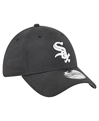 New Era Men's Black Chicago White Sox Tonal Camo 39THIRTY Flex Hat